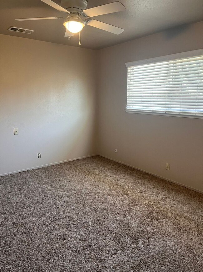 Photo - 2051 Celeste Dr