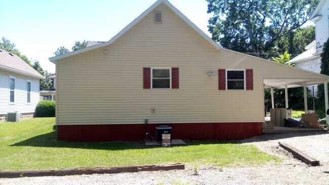 Photo - 215 Polk Ave