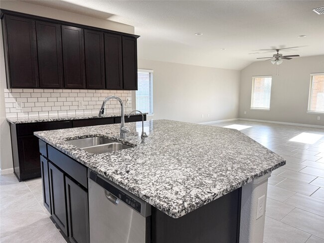 Photo - 3810 Canyon Shore Ln