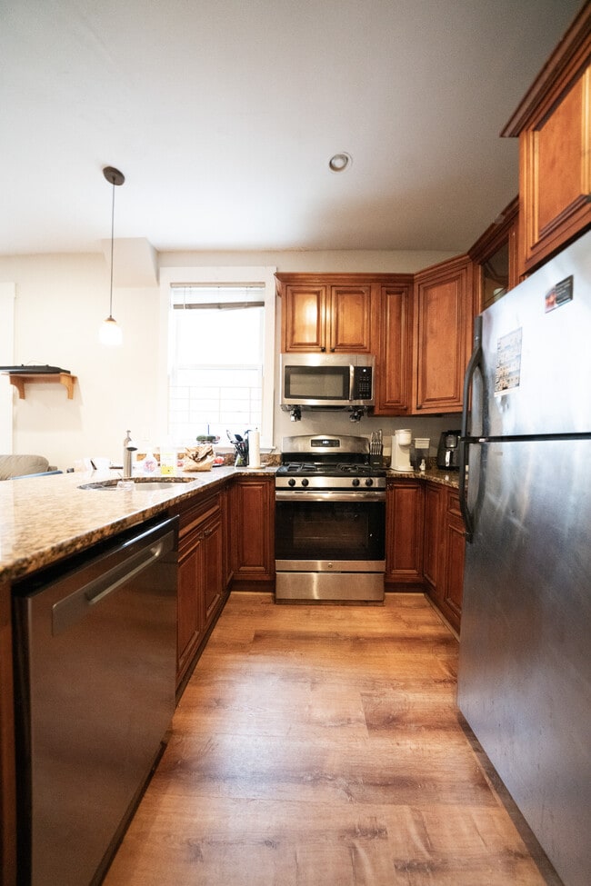 Photo - 717 Parker St Unit 1