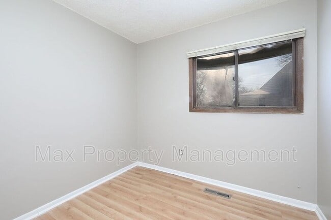 Photo - 3919 SW 3rd St