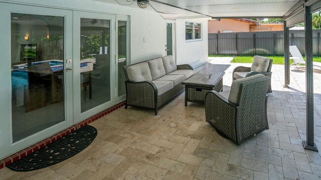 Photo - 14820 Mahogany Ct