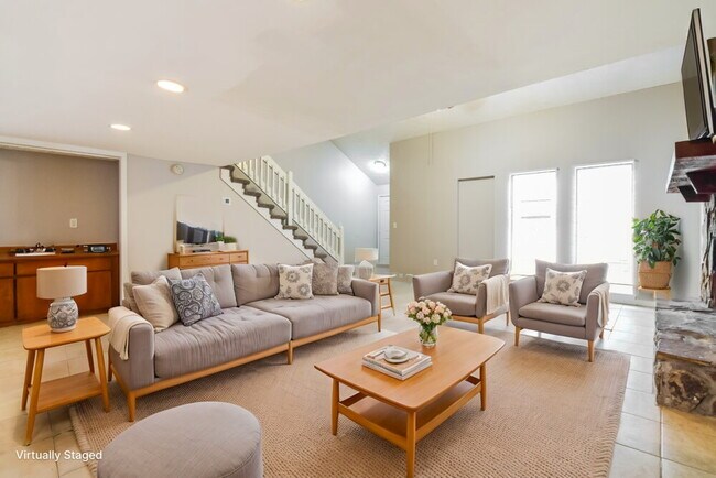 Photo - 6273 Willowbrook Dr