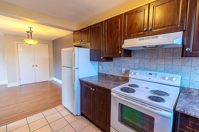 Photo - 143 Westchester Ave