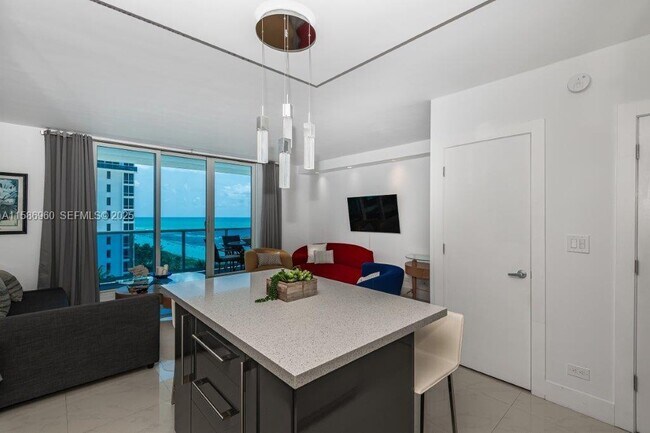 Photo - 2301 Collins Ave Unit 1111