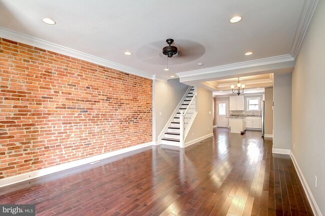 Photo - 3014 E Baltimore St