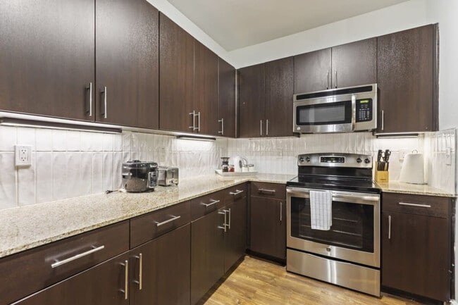 Photo - 5250 Town and Country Blvd Unidad ID1363544P