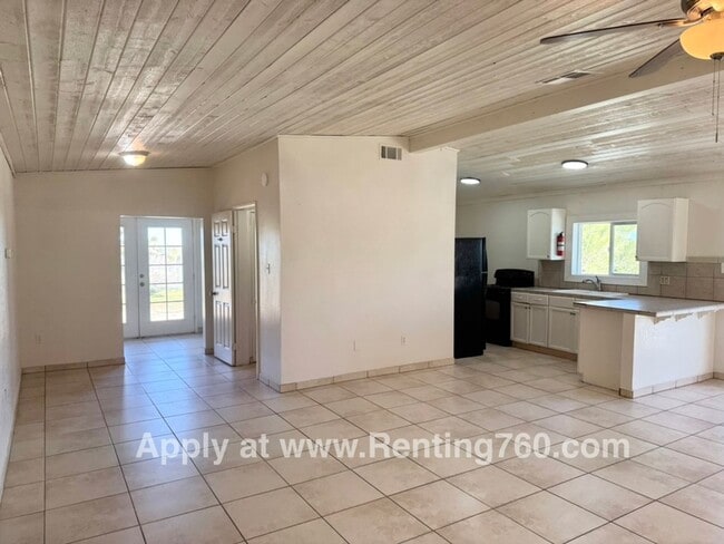 Photo - 57212 Chipmunk Trail Unidad A - 57212 Chipmunk Trail