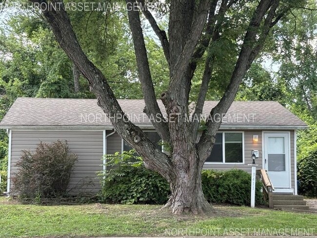 Charming 3 beds 1 bath in Columbus! - Charming 3 beds 1 bath in Columbus! House