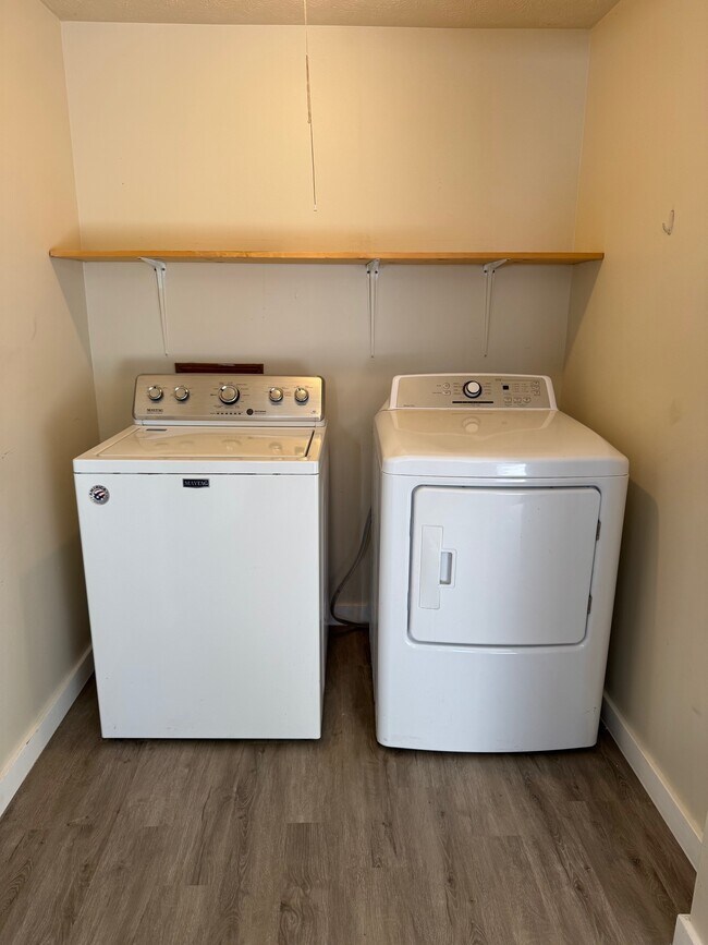 Photo - 701 N Perry St Unit Apt D