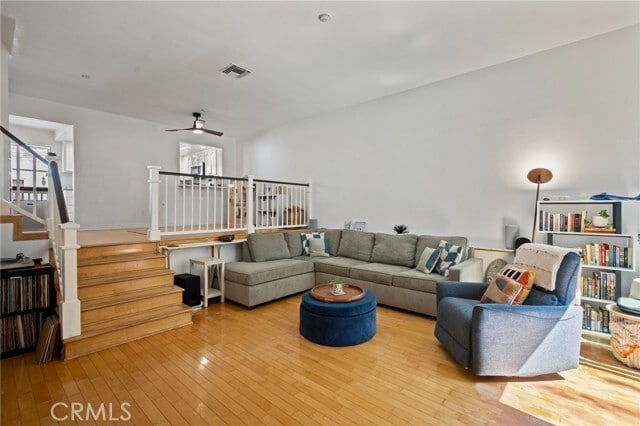 1916 Mathews Ave
