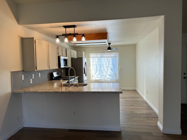 Photo - 1620 W Westfield Ave