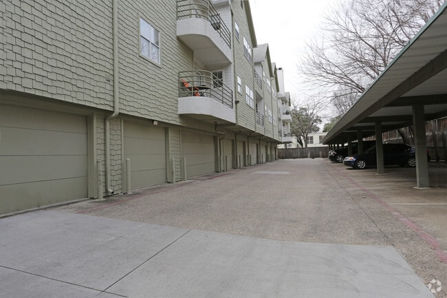 Photo - The Colonnade on Cole