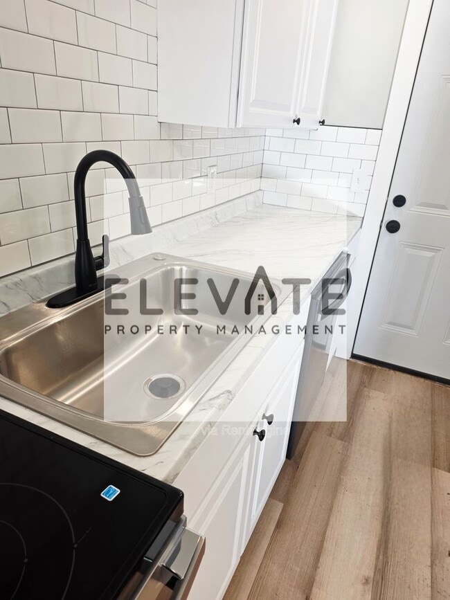 Photo - 2217 SW 49th St