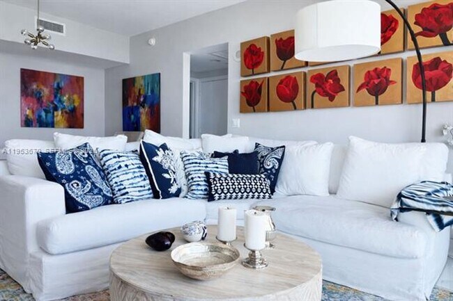 Photo - 951 Brickell Ave Unit 951 Brickell Ave  3304