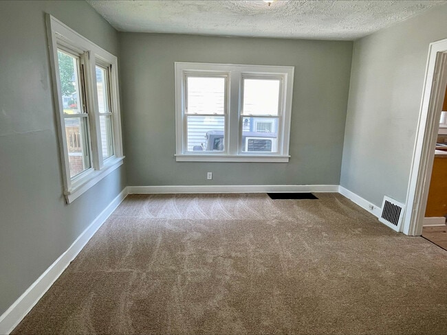 Photo - 628 Glendora Ave