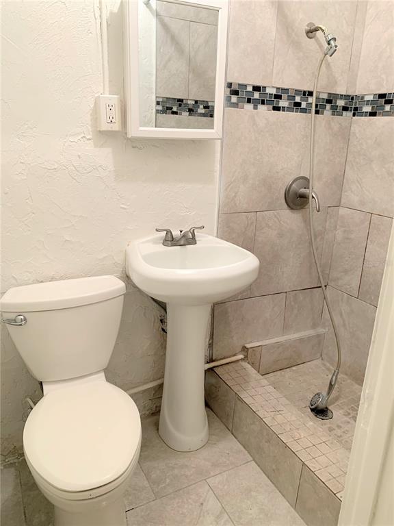 Photo - 422 Henry Butts Dr