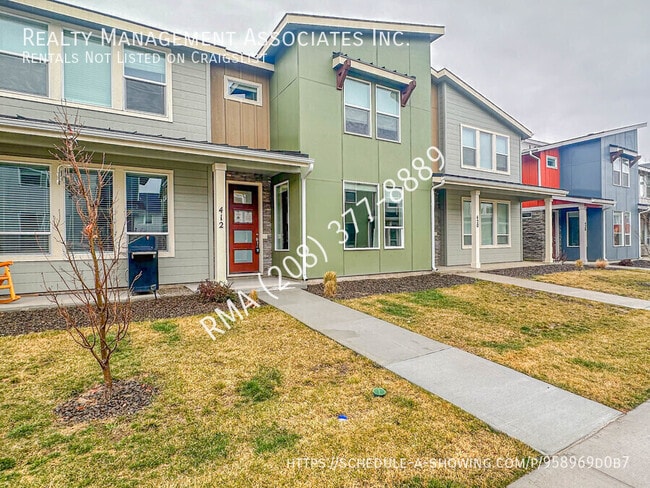 Building Photo - 412 N Traquair Ln