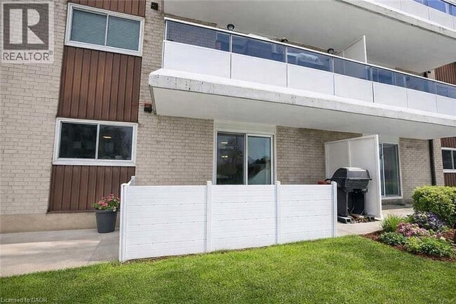 Photo - 71 Vanier Dr Unit 110