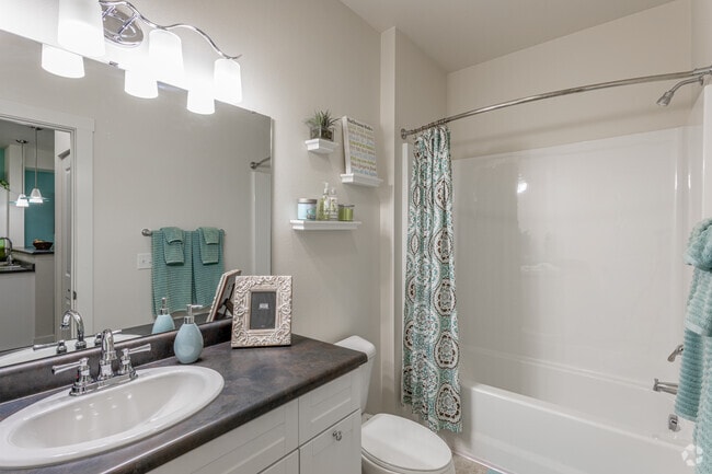 1BR, 1BA - 639 SF - Flathead