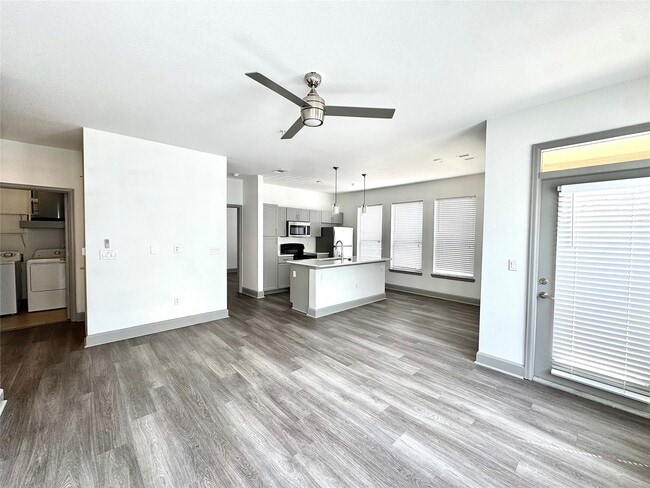 Photo - 3333 Weslayan St Unidad 1309 Rental