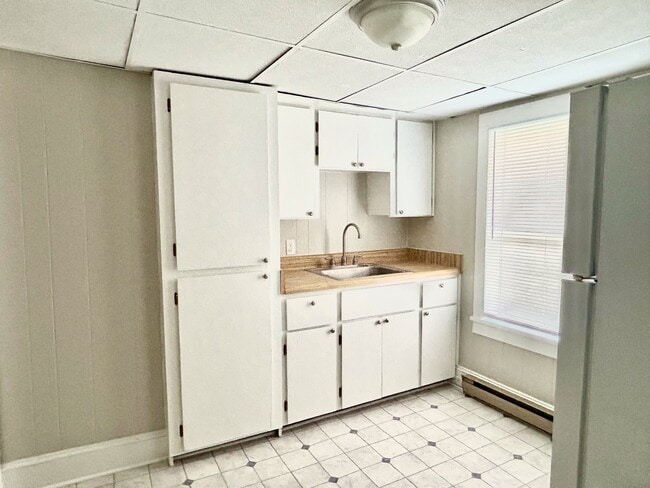 Photo - 445 Bryarly Rd