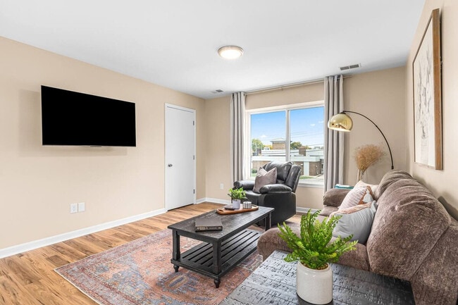 Building Photo - 18308 Mesle St Unit SI ID1032362P