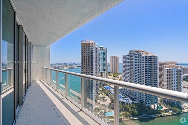 Building Photo - 475 Brickell Ave Unit 2607 Rental