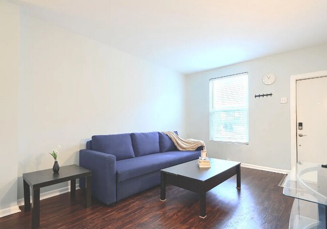 Photo - 321 Fagley St
