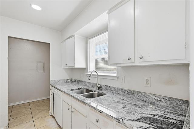 Photo - 1812 Frances Dr