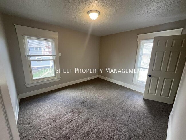 1438 9th St Unit 3