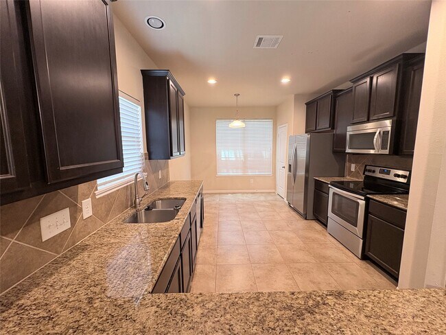 3721 Whisper Walk