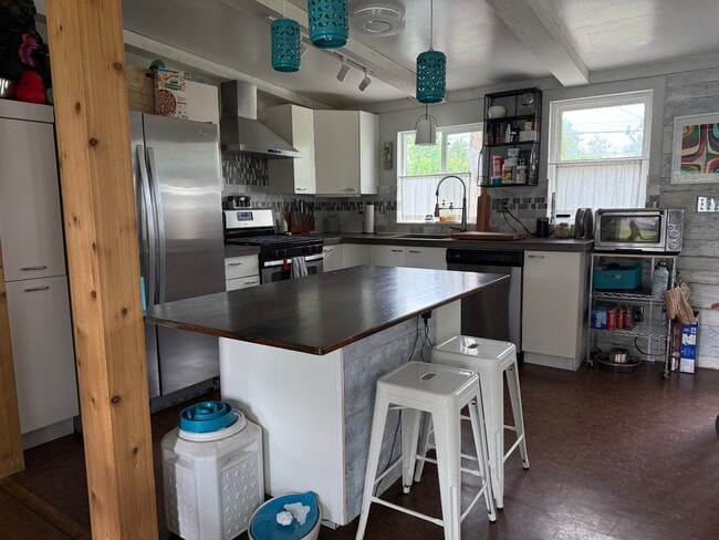 Building Photo - Stylish Mid-Century Modern Retreat in Litt... Rental