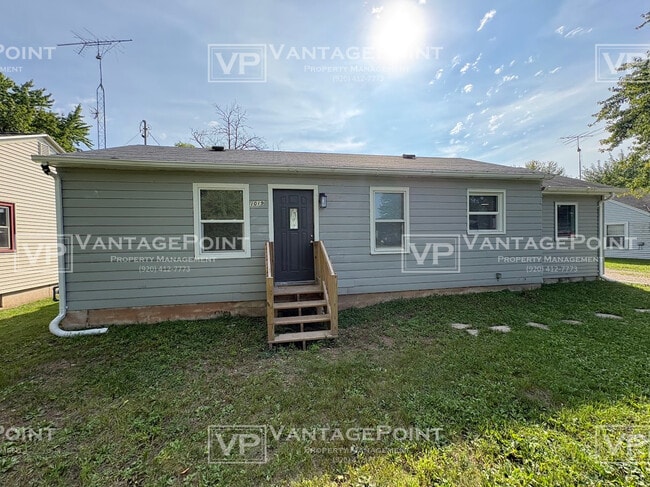 Photo - 1019 S Main St