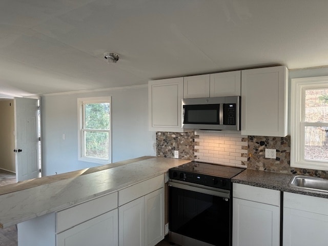 Photo - 11 Hillside Ave