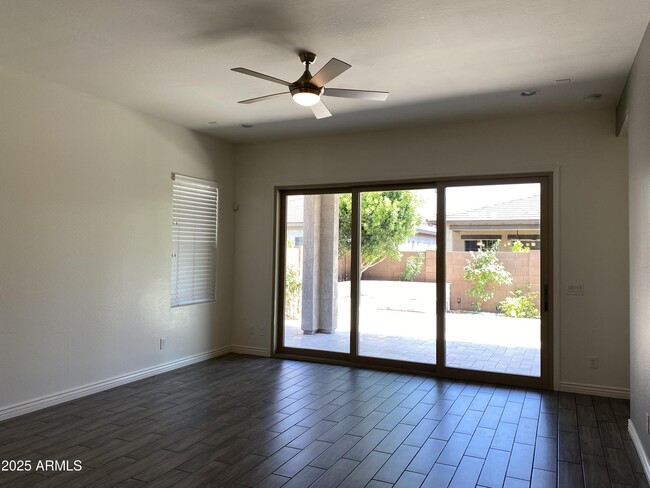 233 W Sandra Ter House - House Rental in Phoenix, AZ | ForRent.com