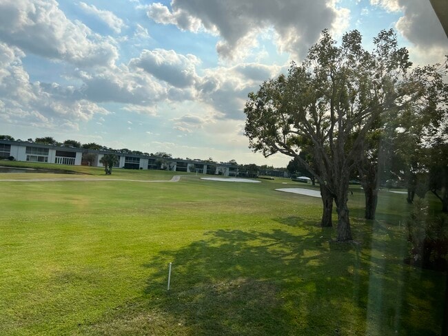 Photo - 183 Normandy Ln