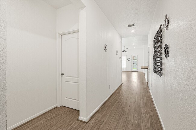 Photo - 25514 Ramsey Heights Way