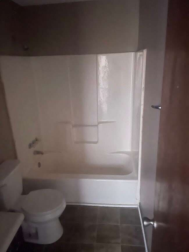 Photo - 2725 Yorktown Ave