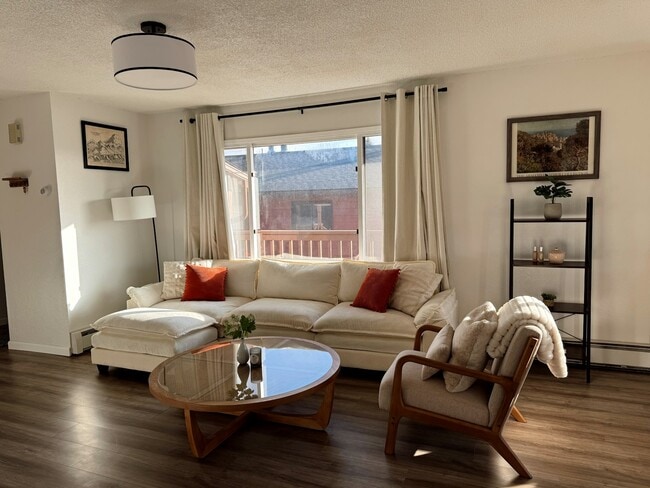 Photo - 8327 Jewel Lake Rd