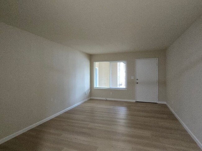 Photo - 7390 Rainbow Dr Unit 2