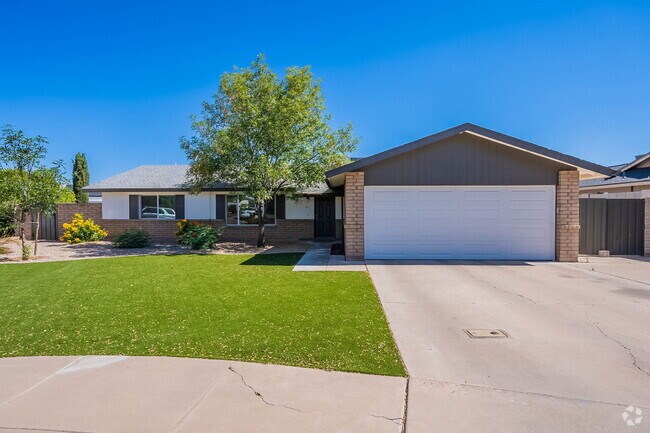 Building Photo - 651 E Kael Cir Rental