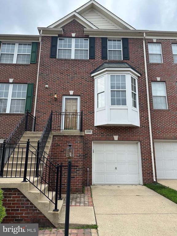 Photo - 43115 Forest Edge Square Townhome