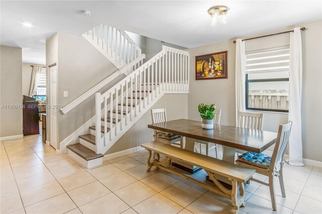 Photo - 724 SE 37th Ave