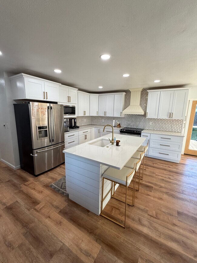 Photo - 7923 S Carr Ct