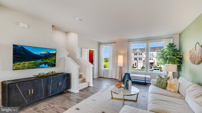 Photo - 440 17th Ave