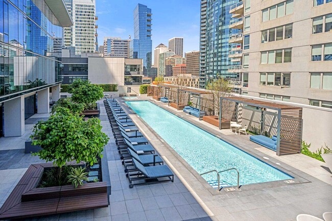 399 Fremont