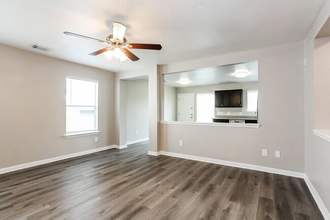 Photo - 15510 Miller House Ln
