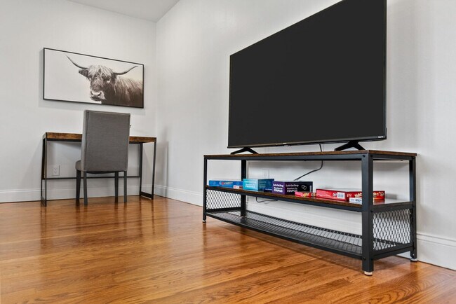 Photo - 5382 Kings Park Dr Unit SI ID1472891P