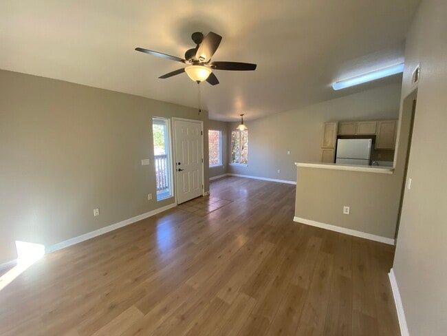 Photo - Nice 2 bedroom Condo right on the border o... Unit 202